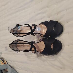 Kate Spade Fensano satin sandals size 8.5